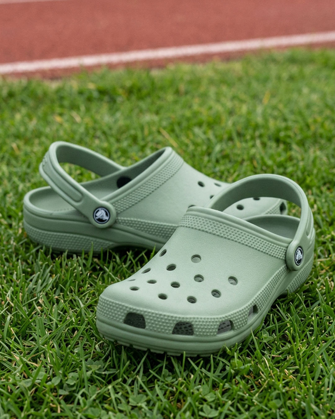 CROCS